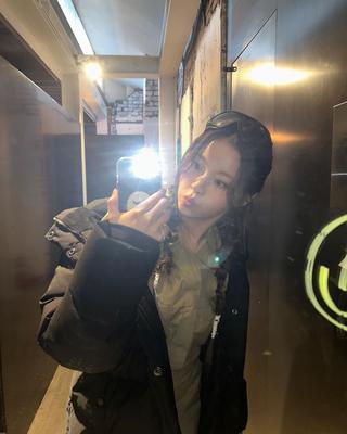 nmixx_20230222_1_4.jpg