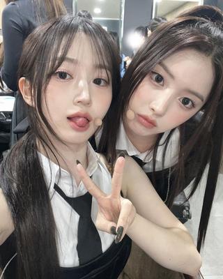 nmixx_20230225_1_1.jpg