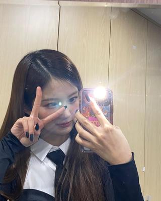 nmixx_20230228_2_3.jpg