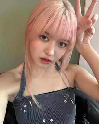 nmixx_20230305_4_5.jpg