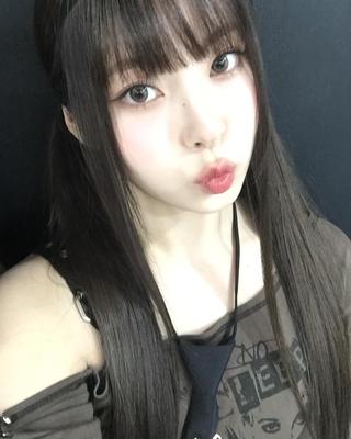 nmixx_20230320_1_2.jpg