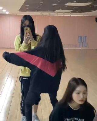 nmixx_20230413_2_7.mp4