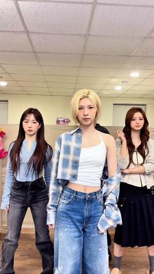 nmixx_20250320_3.mp4